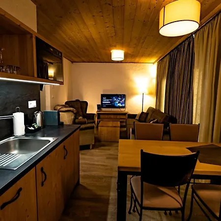 Cardinal Jasna Mountain Wellness Apartman Deménvölgy